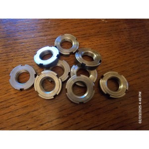 Jenbacher Groove nut