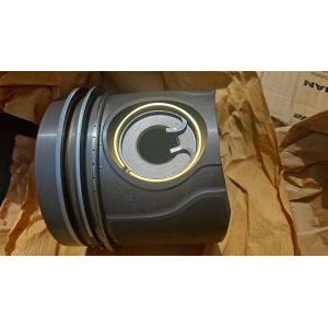 MAN Piston